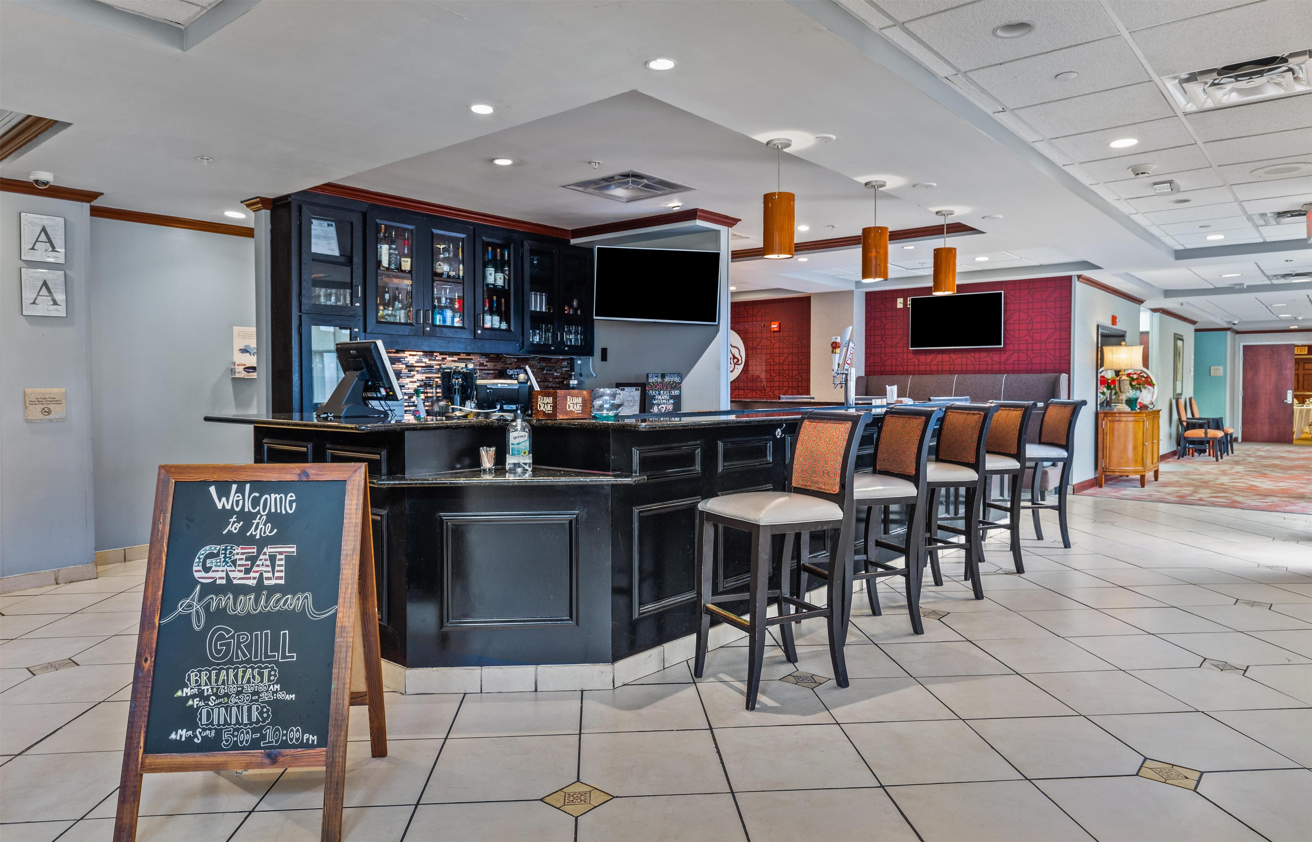 BarLounge | Hilton Garden Inn Starkville