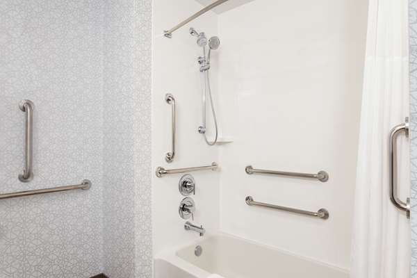  - Hampton Inn Columbia