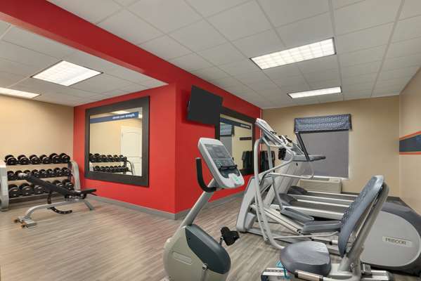 Fitness/ Exercise Room - Hampton Inn Columbia