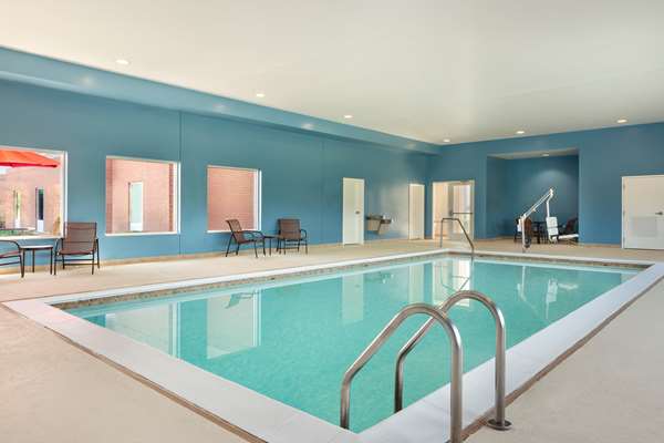Pool - Hampton Inn Columbia