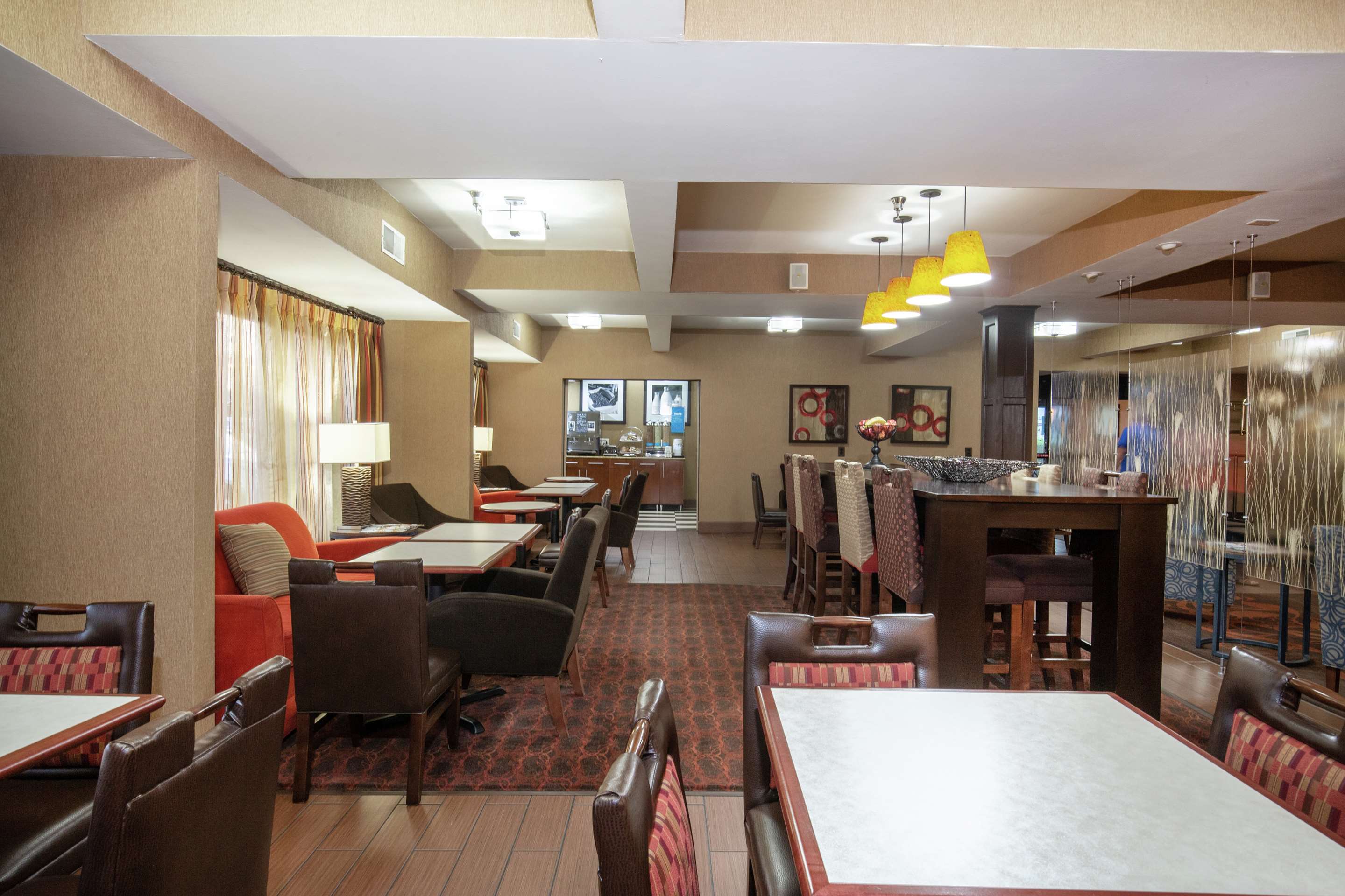 Restaurant | Hampton Inn Collinsville