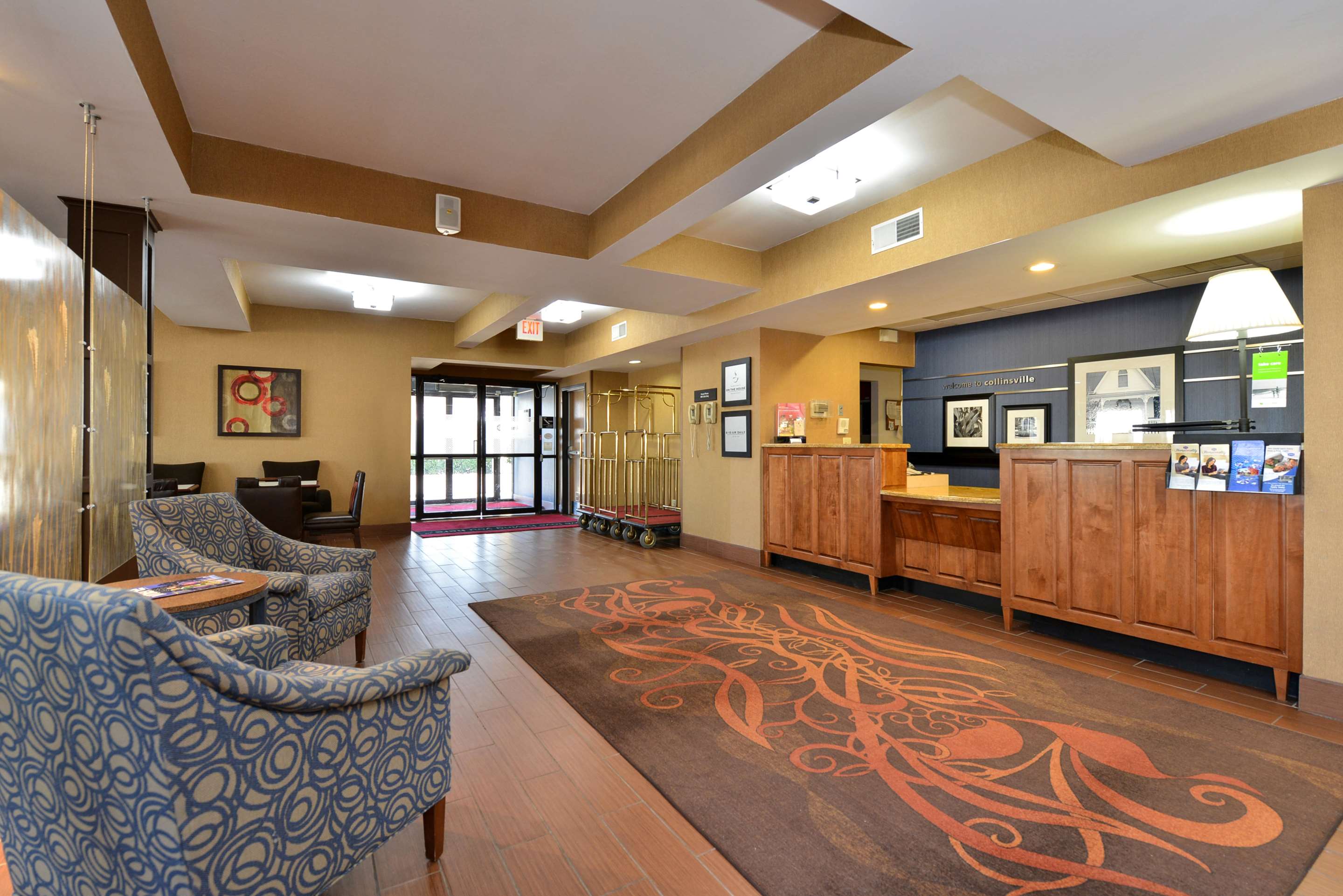 Reception | Hampton Inn Collinsville