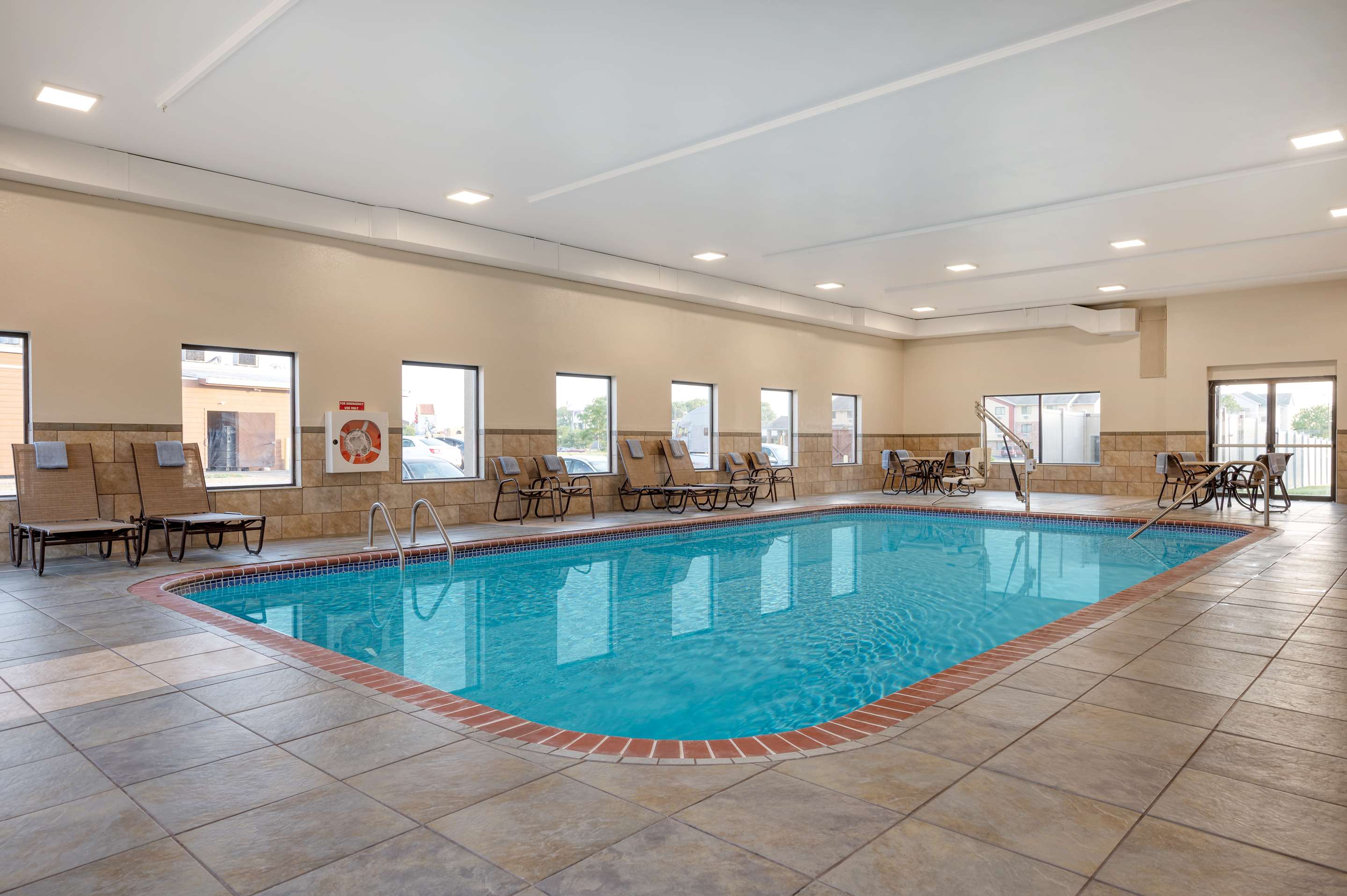 Pool | Hampton Inn Collinsville