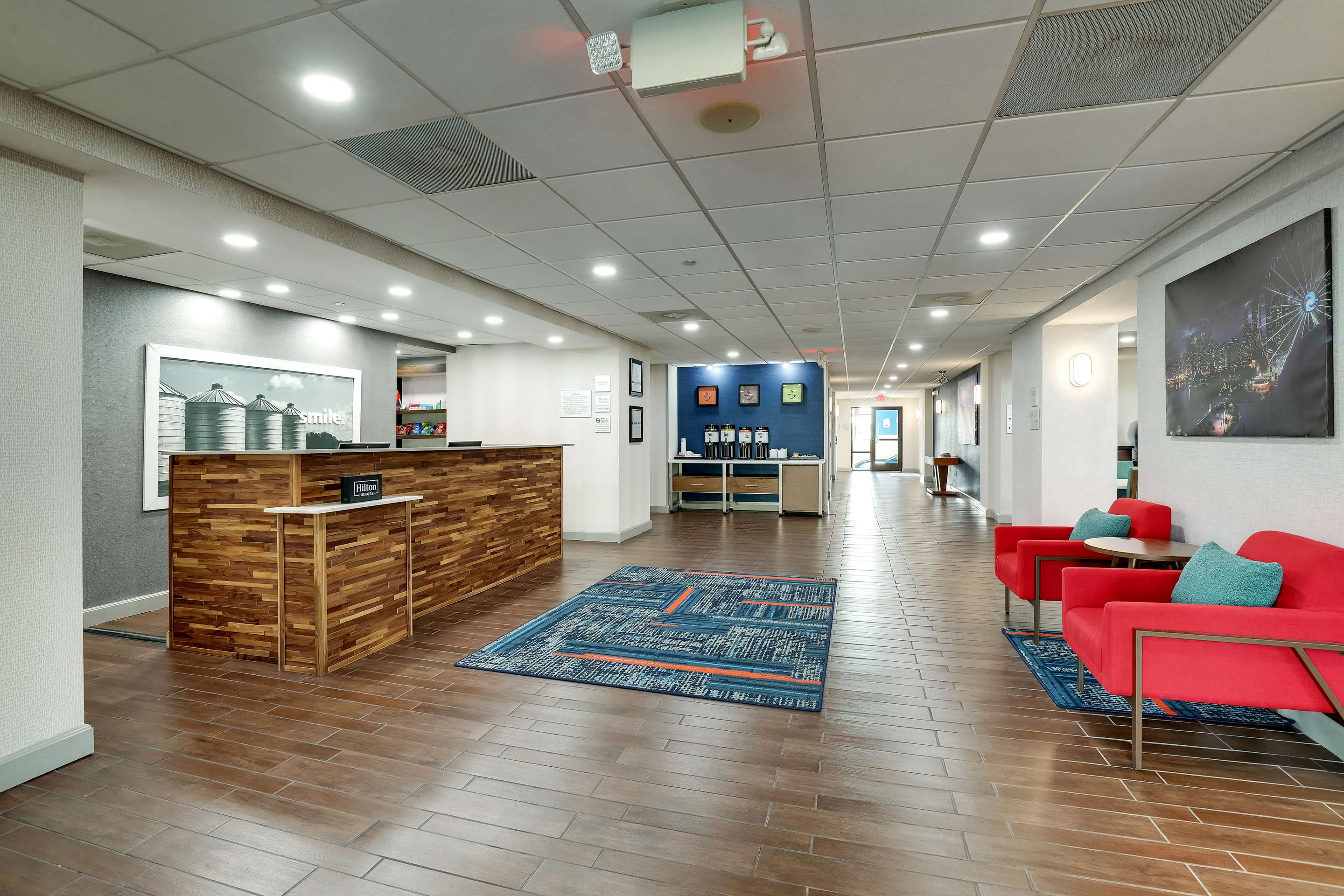 Reception | Hampton Inn Suites St LouisEdwardsville