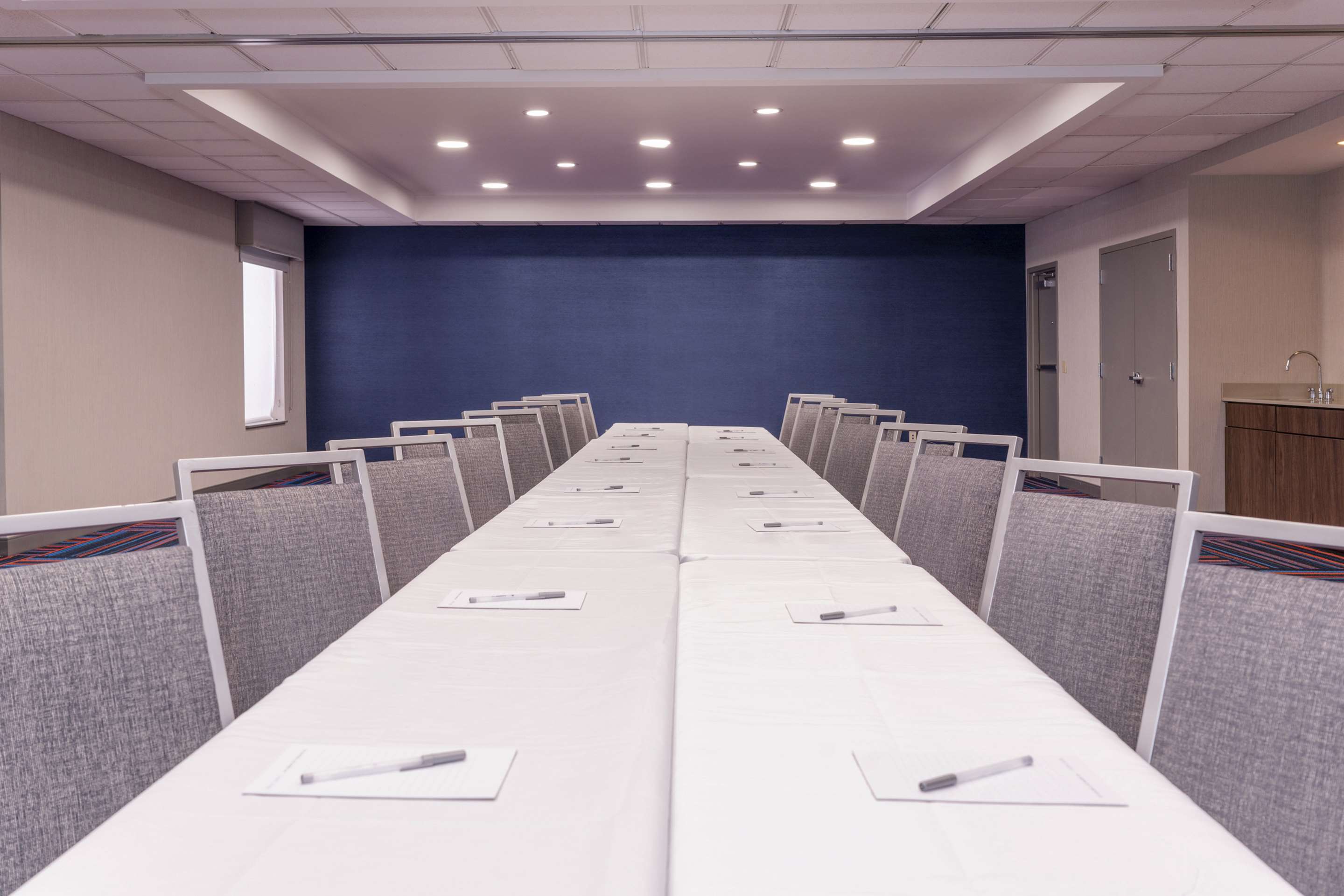 Meeting Room | Hampton Inn & Suites St. Louis/Chesterfield