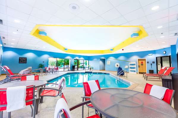 Pool - Hampton Inn St Charles - I-70, Exit 225