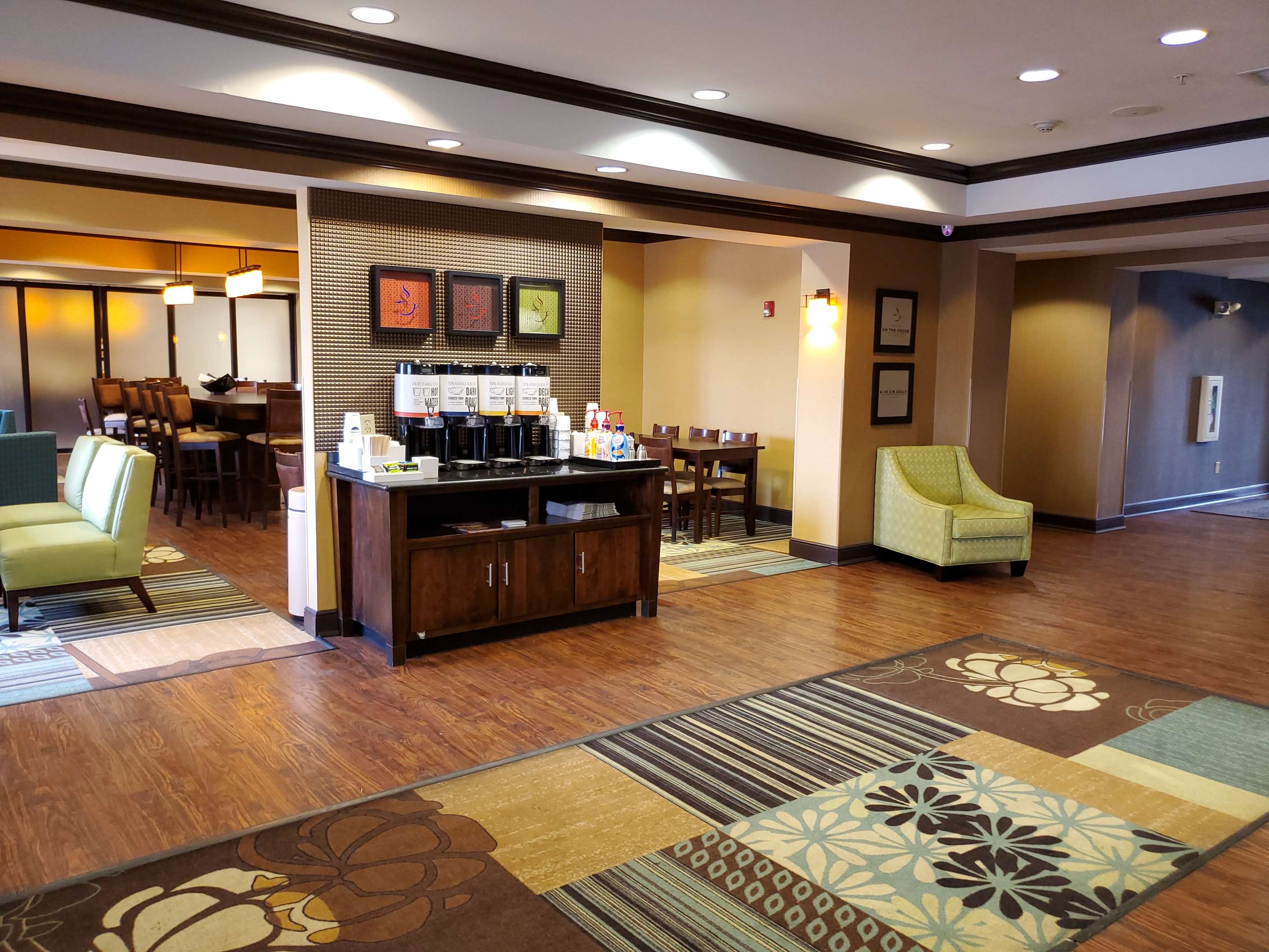 Lobby | Hampton Inn Stow