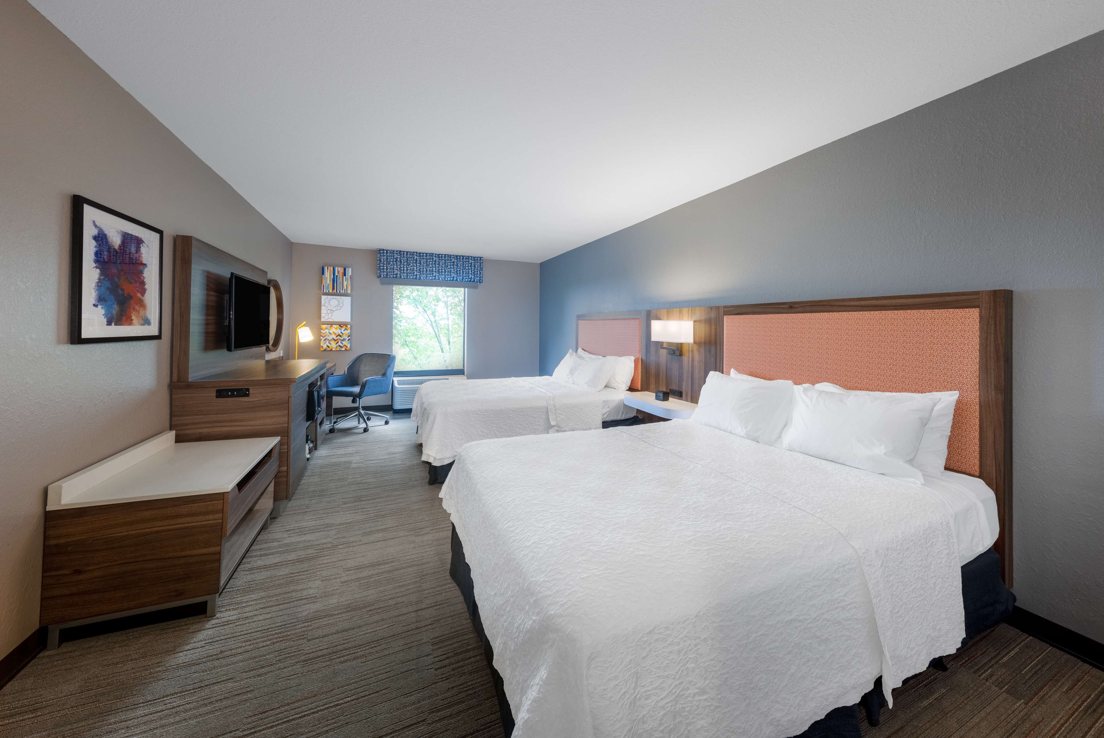 Hampton Inn St. Robert Room Type - 2 QNS ACCESSIBLE W TUB NS