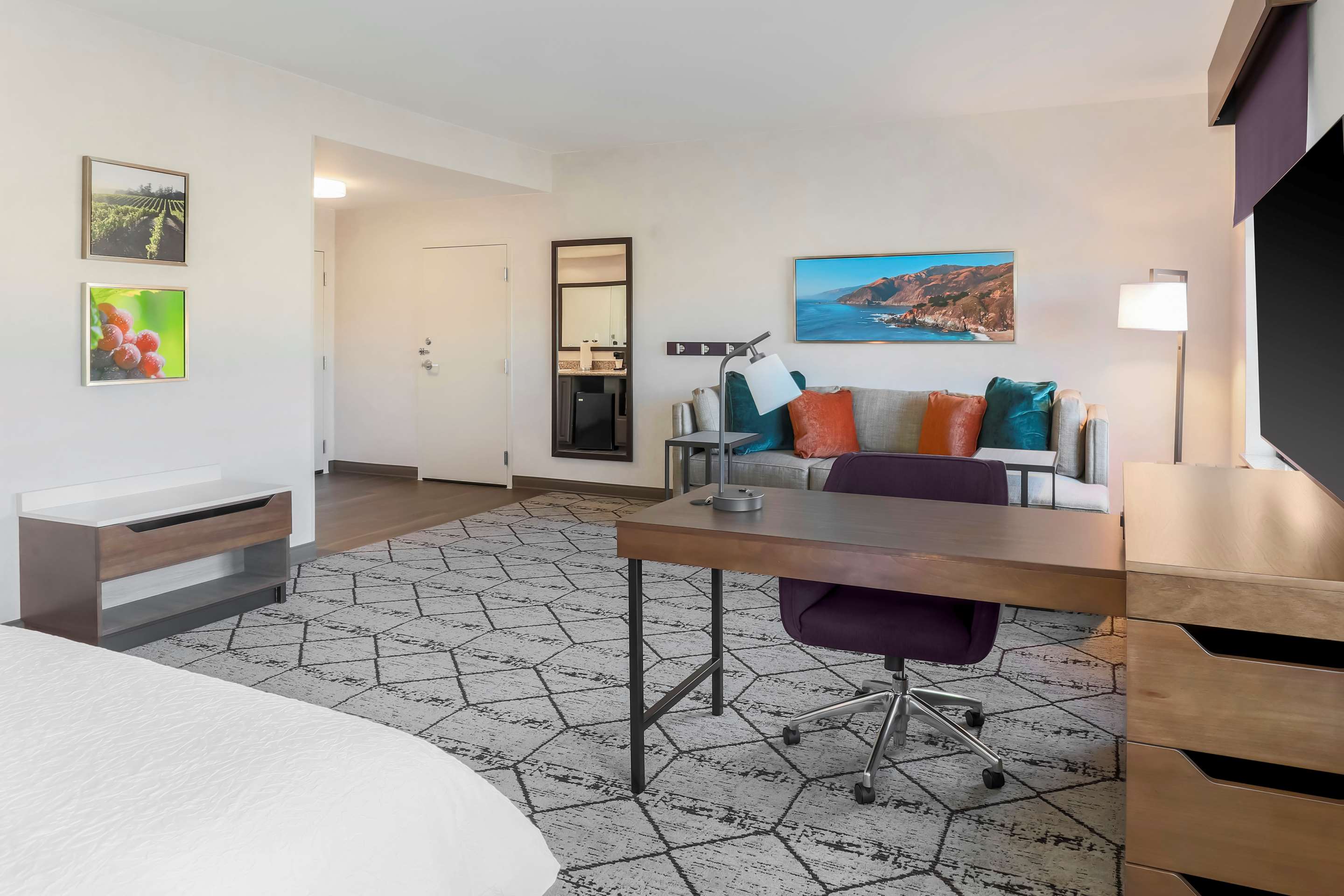 Guest room