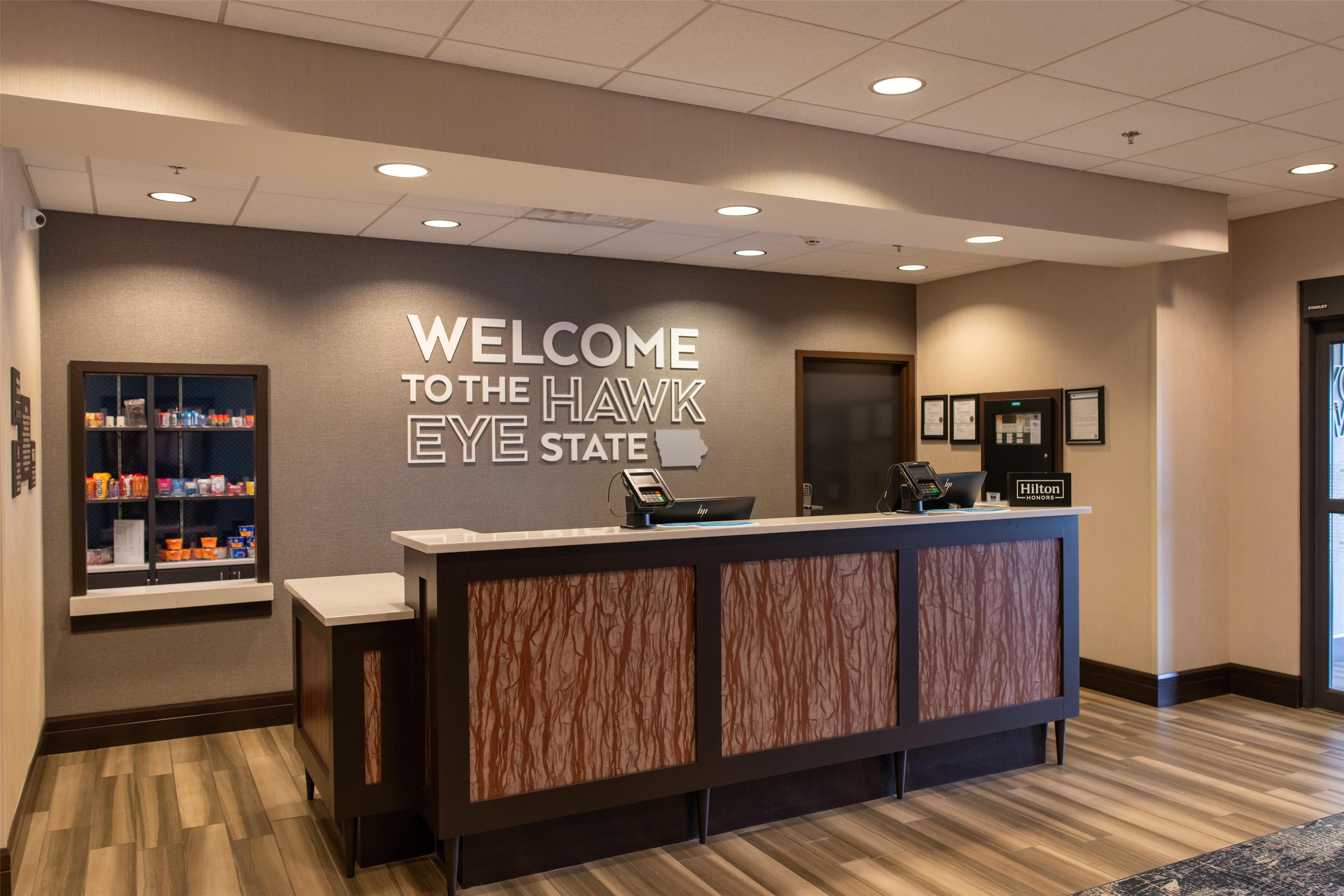 Reception | Hampton Inn Orange City