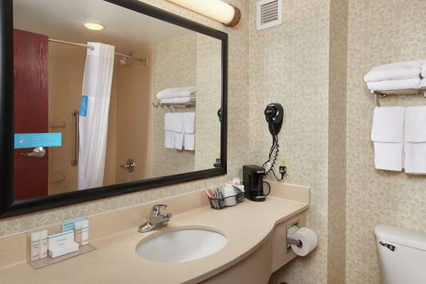  - Hampton Inn New Freedom