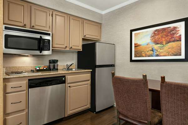  - Homewood Suites by Hilton Liverpool - I-90, Exit 38