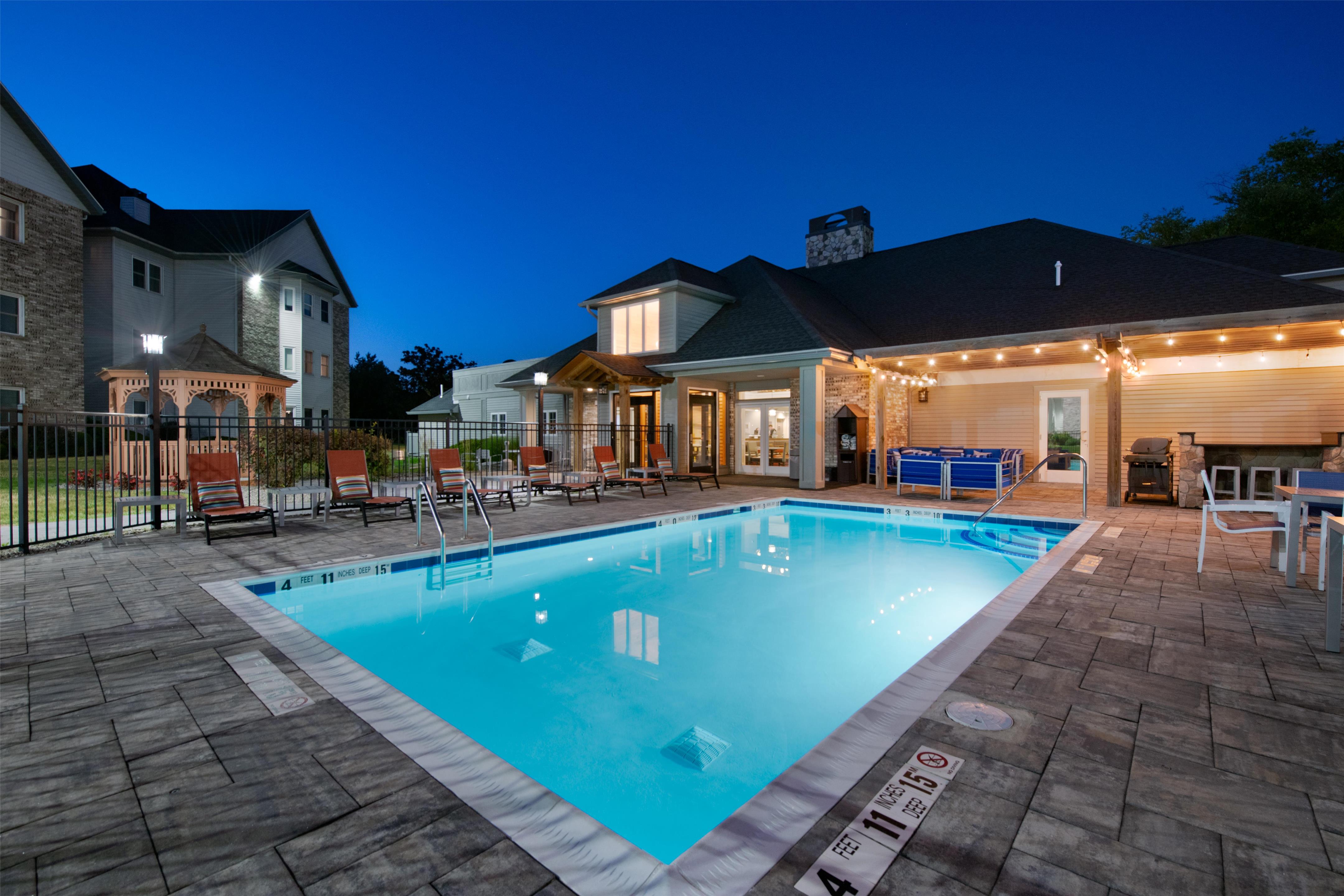 Pool | Homewood Suites by Hilton Syracuse/Liverpool