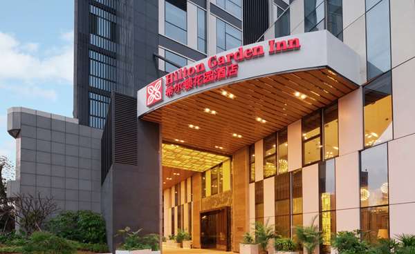 On-Site,Outdoor/Exterior,Exterior View of Building