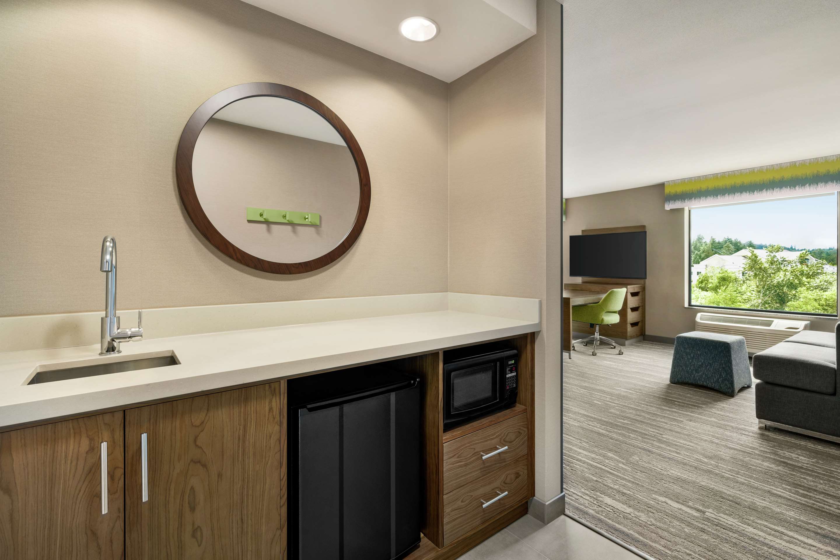 Guest room