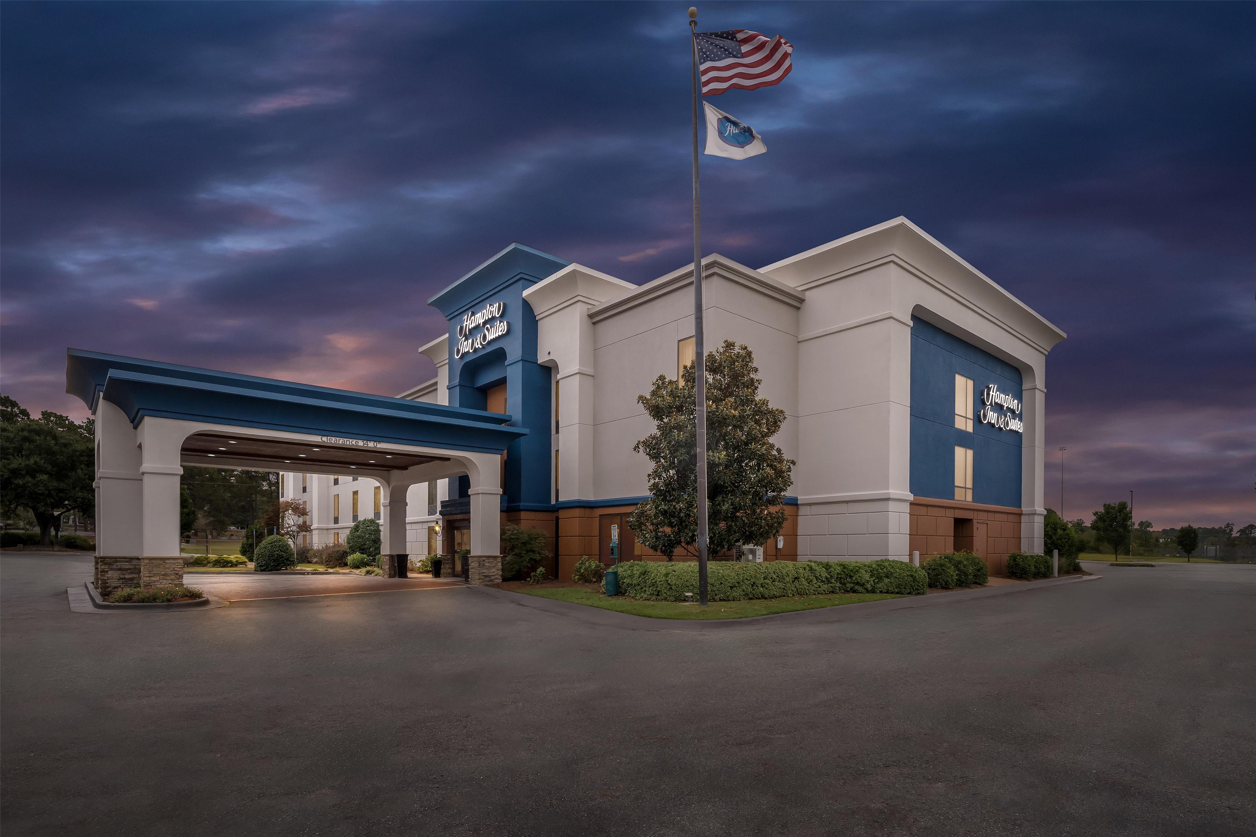 Exterior | Hampton Inn & Suites Tifton