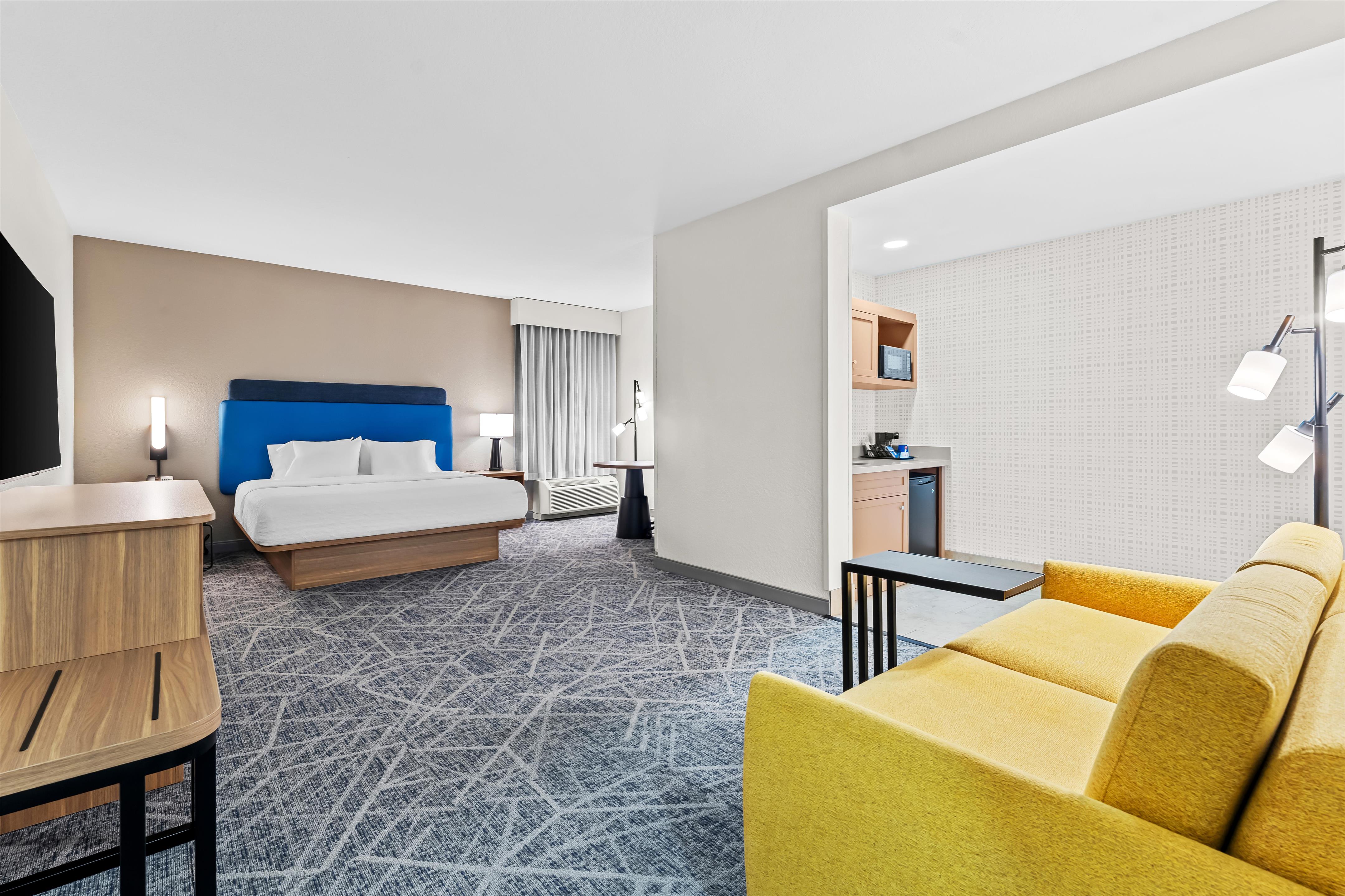 Guest room