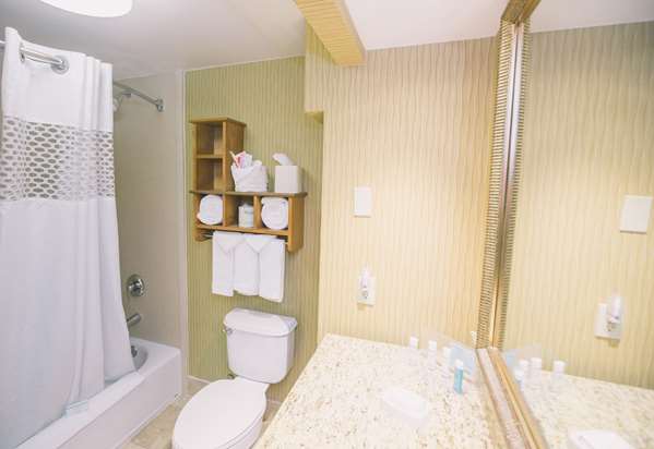  - Hampton Inn Central Tallahassee