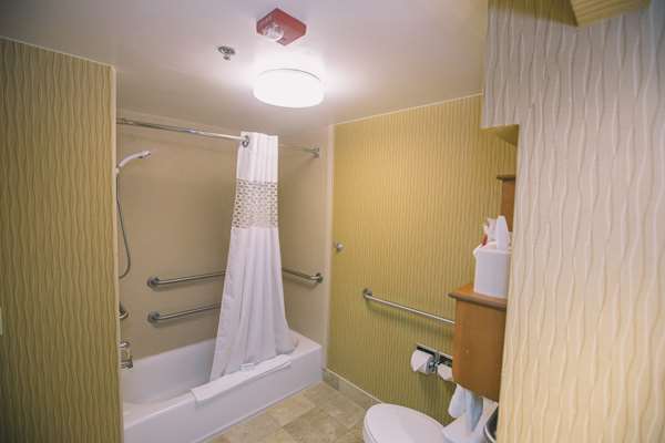  - Hampton Inn Central Tallahassee