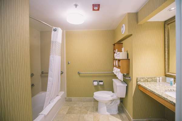  - Hampton Inn Central Tallahassee
