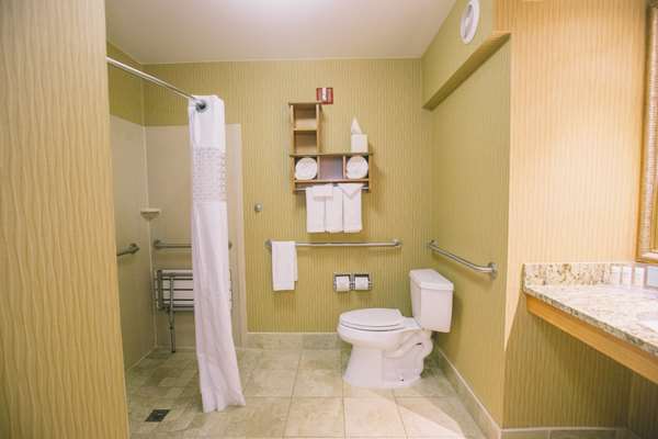  - Hampton Inn Central Tallahassee