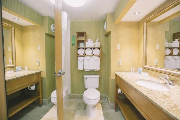  - Hampton Inn Central Tallahassee