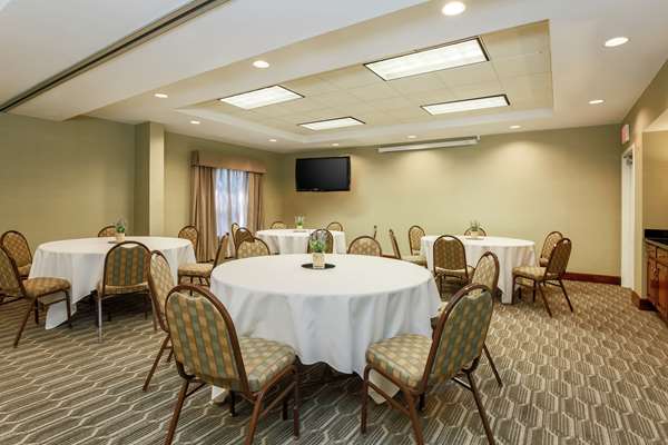  - Hampton Inn & Suites Tallahassee - I-10, Exit 203