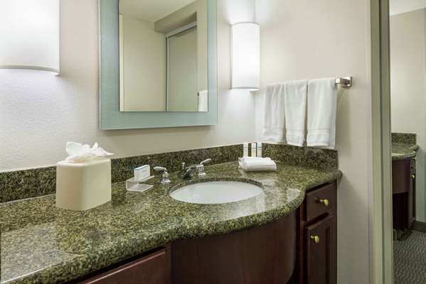  - Homewood Suites by Hilton Airport West Tampa