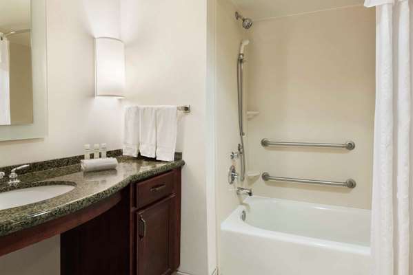  - Homewood Suites by Hilton Airport West Tampa
