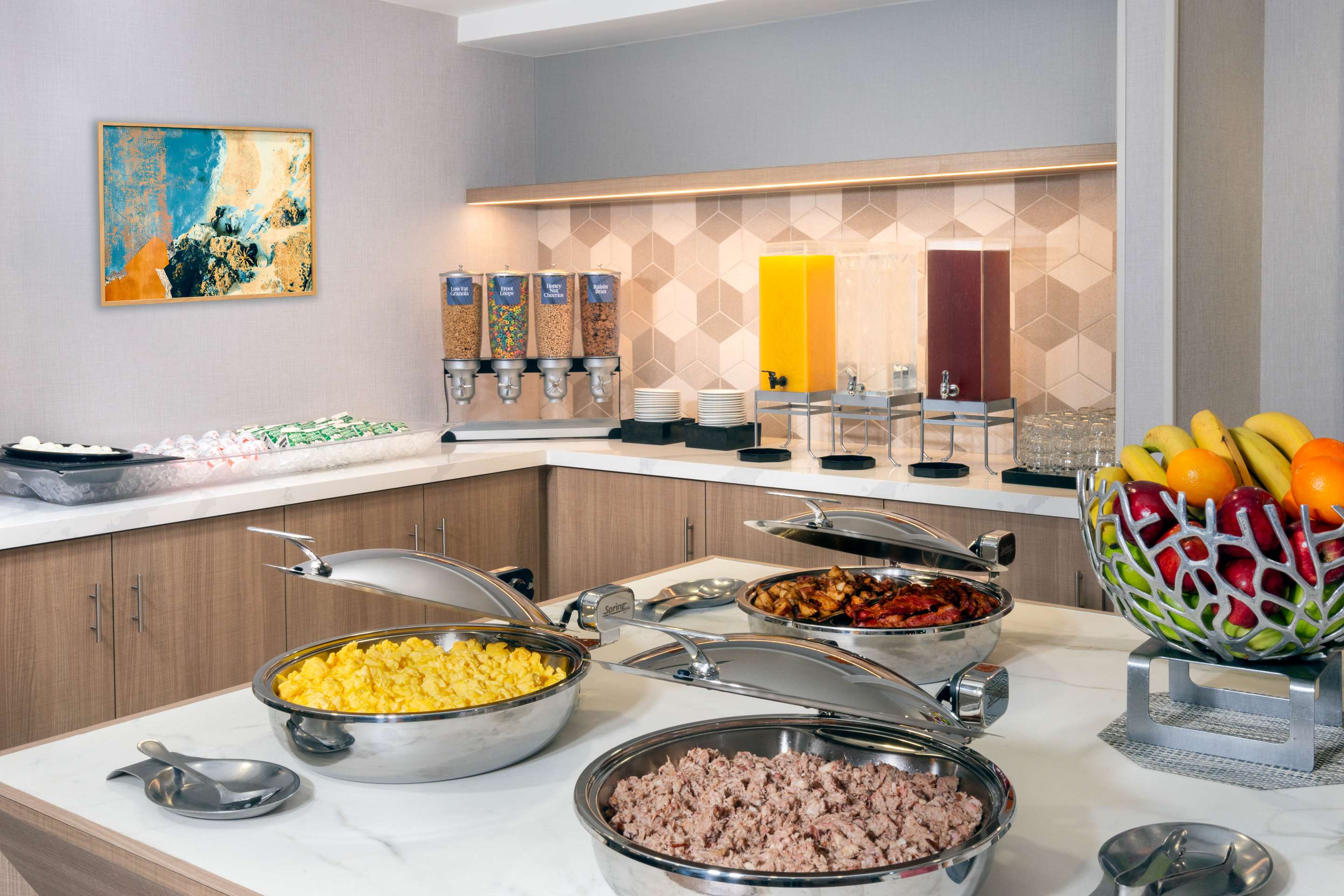 Breakfast Area | Homewood Suites Tampa Airport