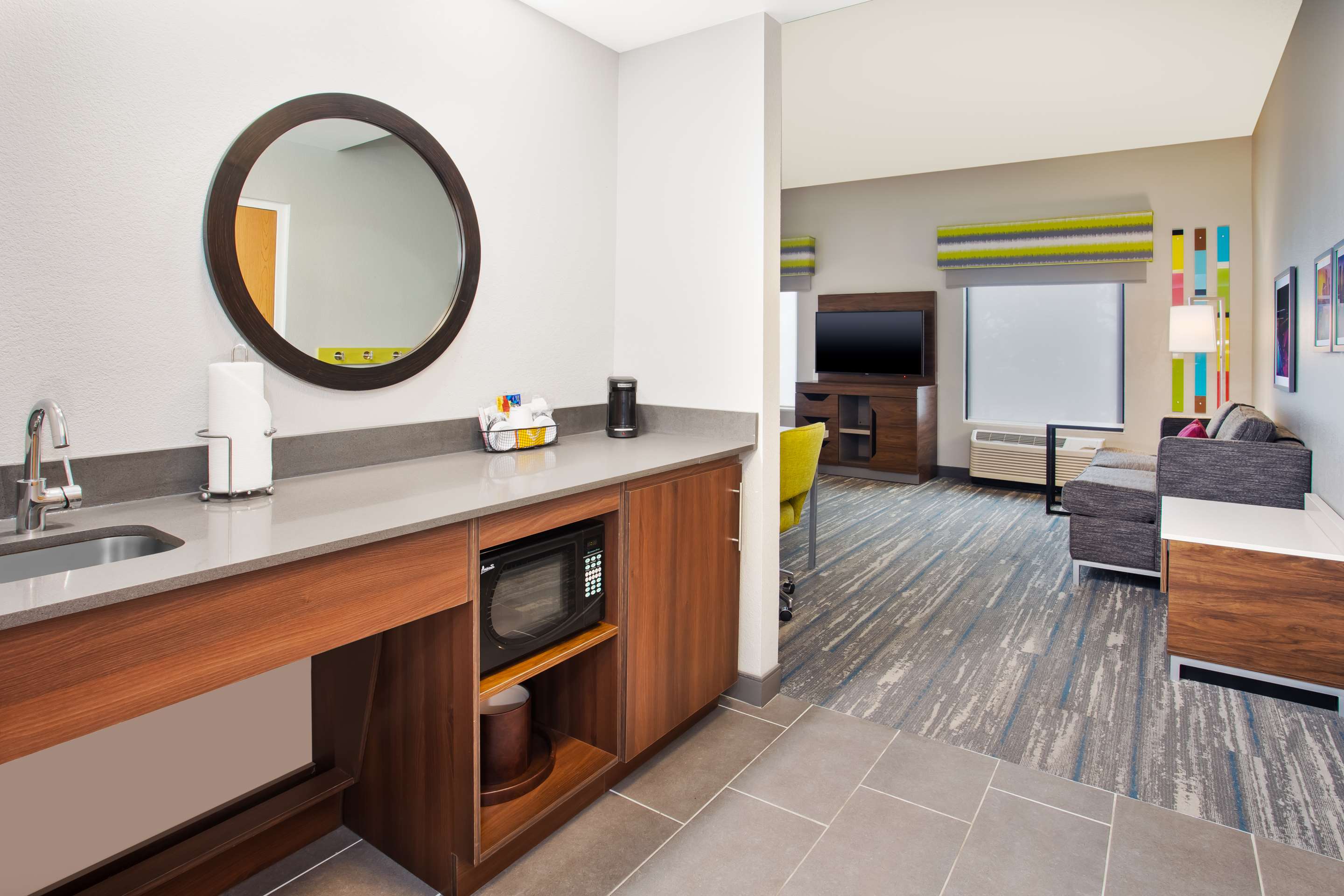 Guest room