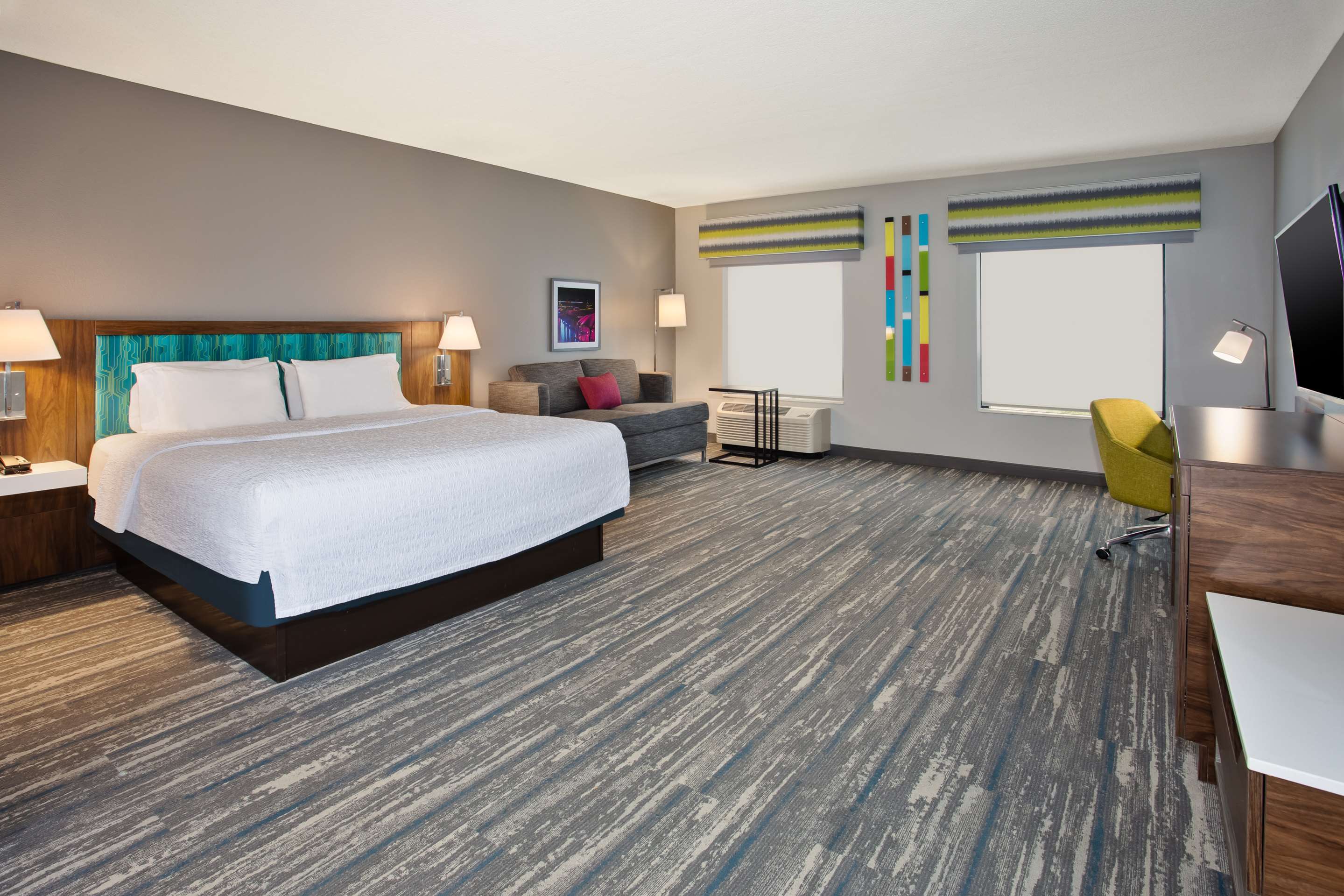 Guest room