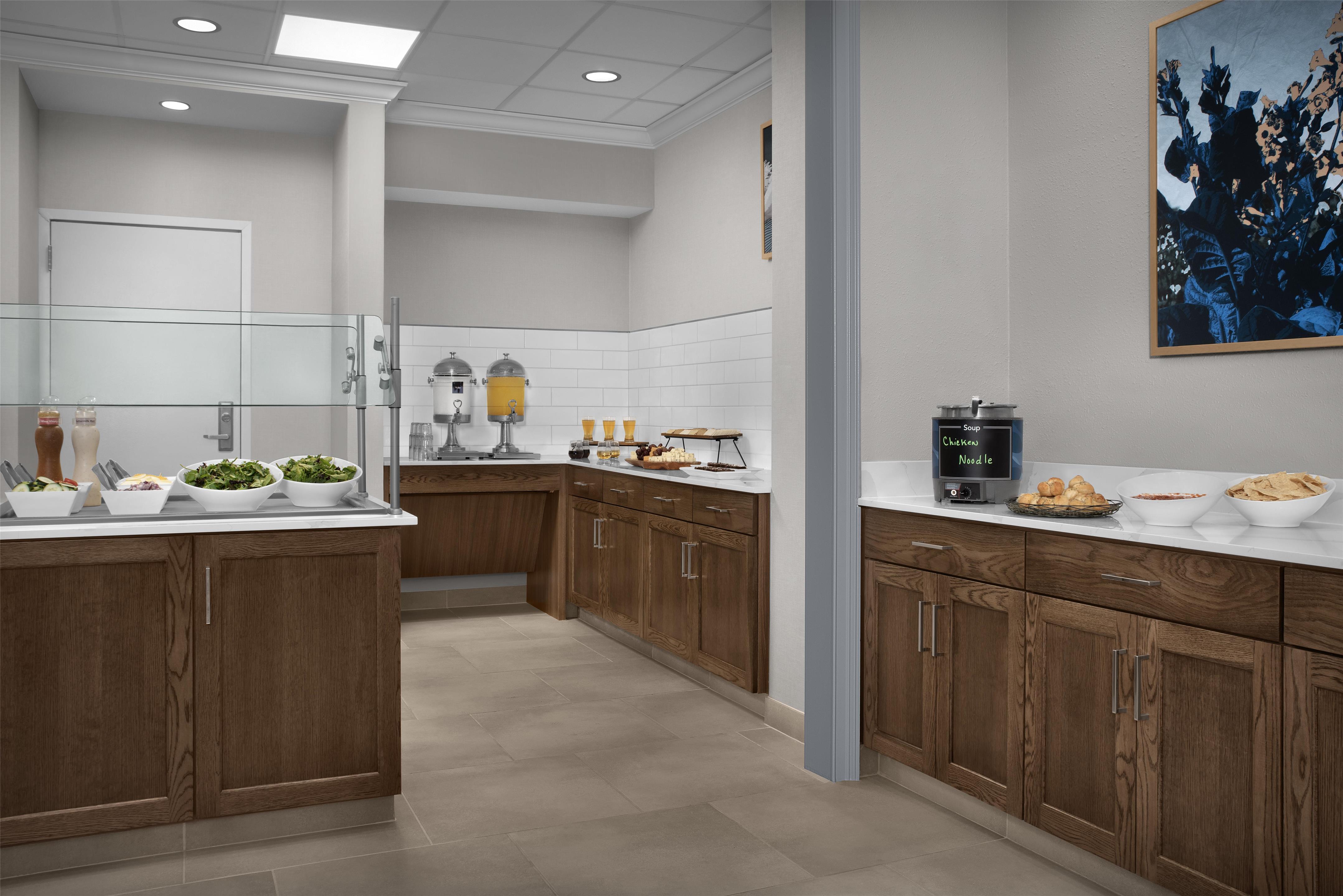 Restaurant | Homewood Suites by Hilton Tampa-Brandon