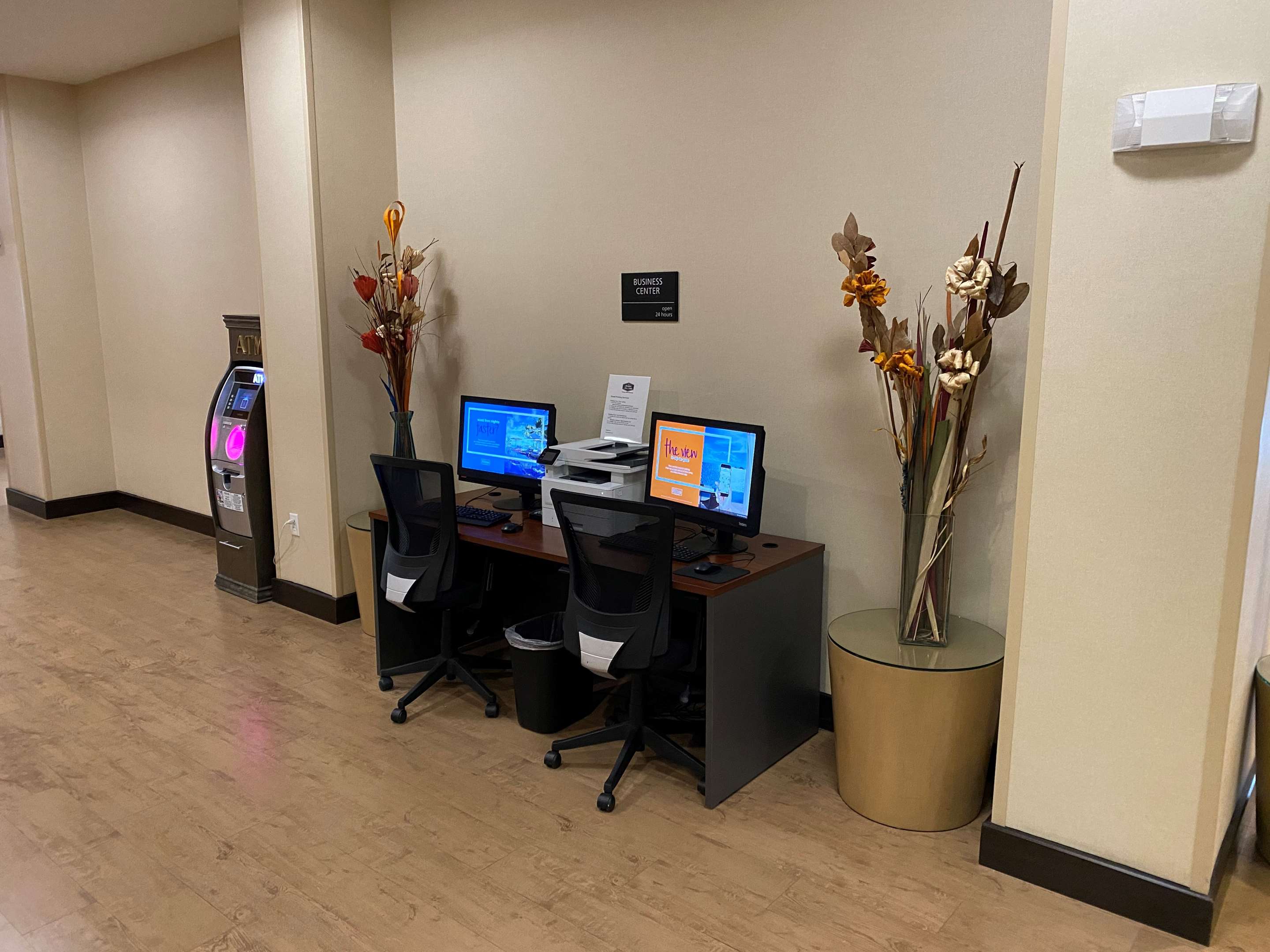 Business Center | Hampton Inn & Suites Tampa Northwest/Oldsmar