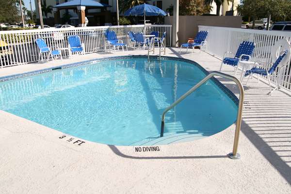 Pool - Hampton Inn Tampa