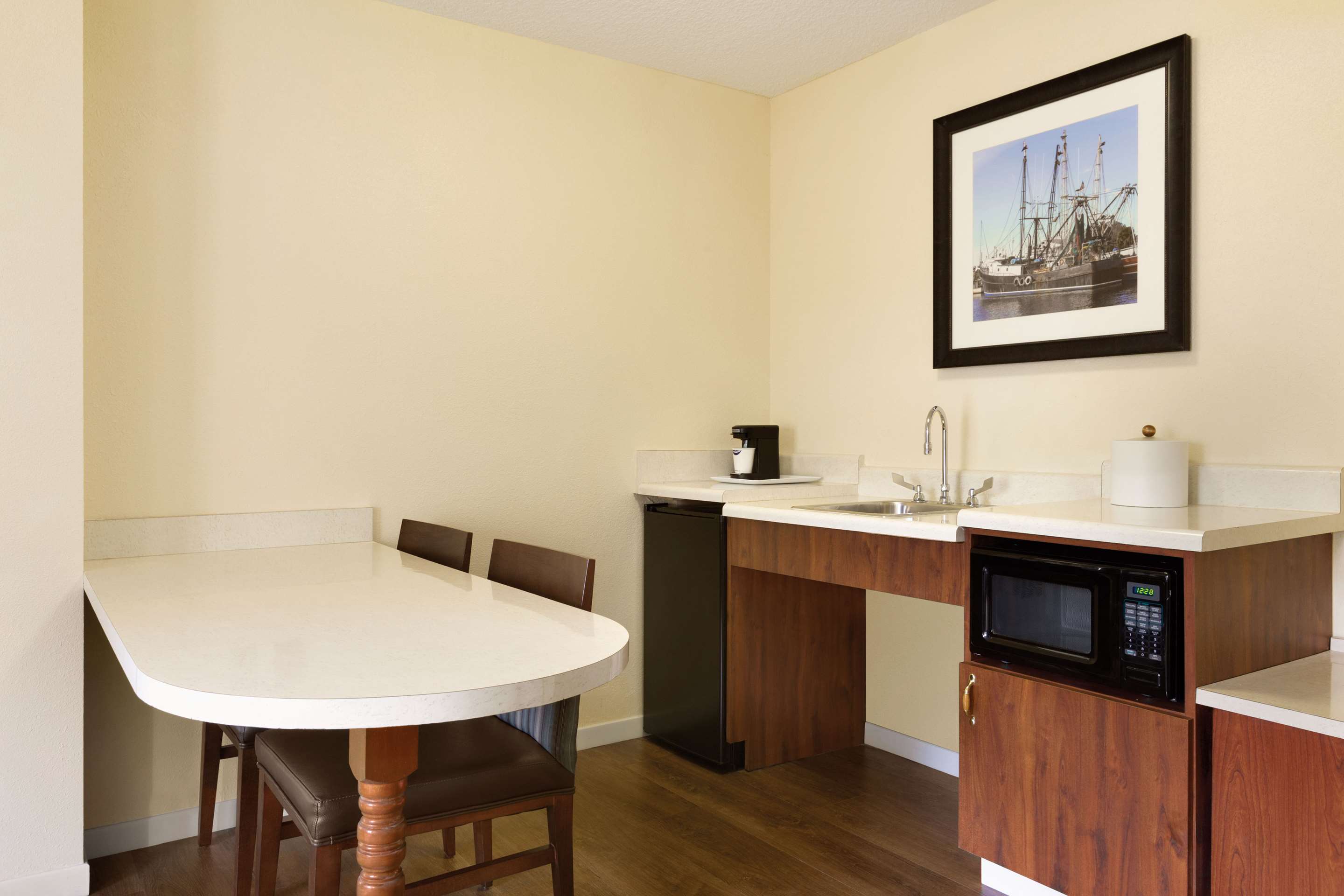 Guest room amenity