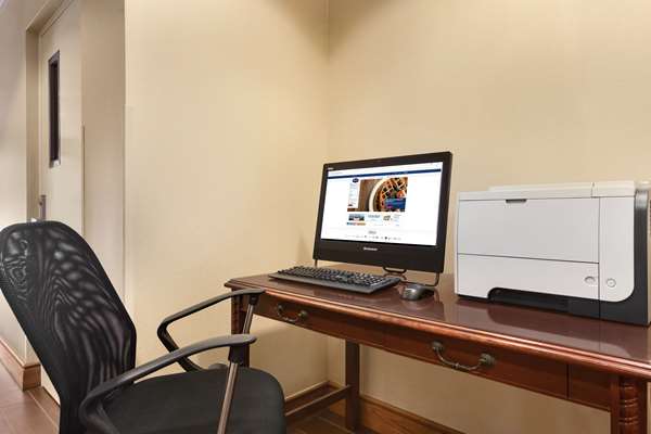 Conference Area - Hampton Inn & Suites Tarpon Springs