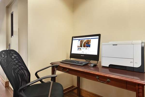 Conference Area - Hampton Inn & Suites Tarpon Springs