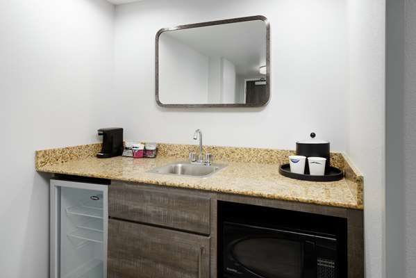  - Hampton Inn & Suites Downtown Tampa - I-4, Exit 1