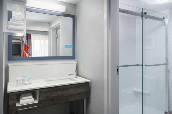  - Hampton Inn & Suites Downtown Tampa - I-4, Exit 1