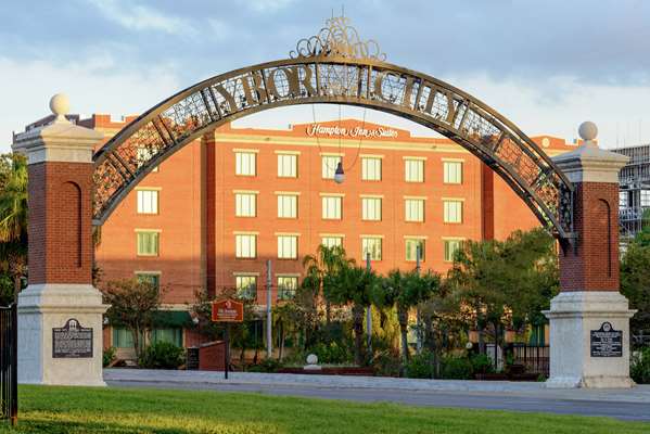 Exterior view - Hampton Inn & Suites Downtown Tampa - I-4, Exit 1