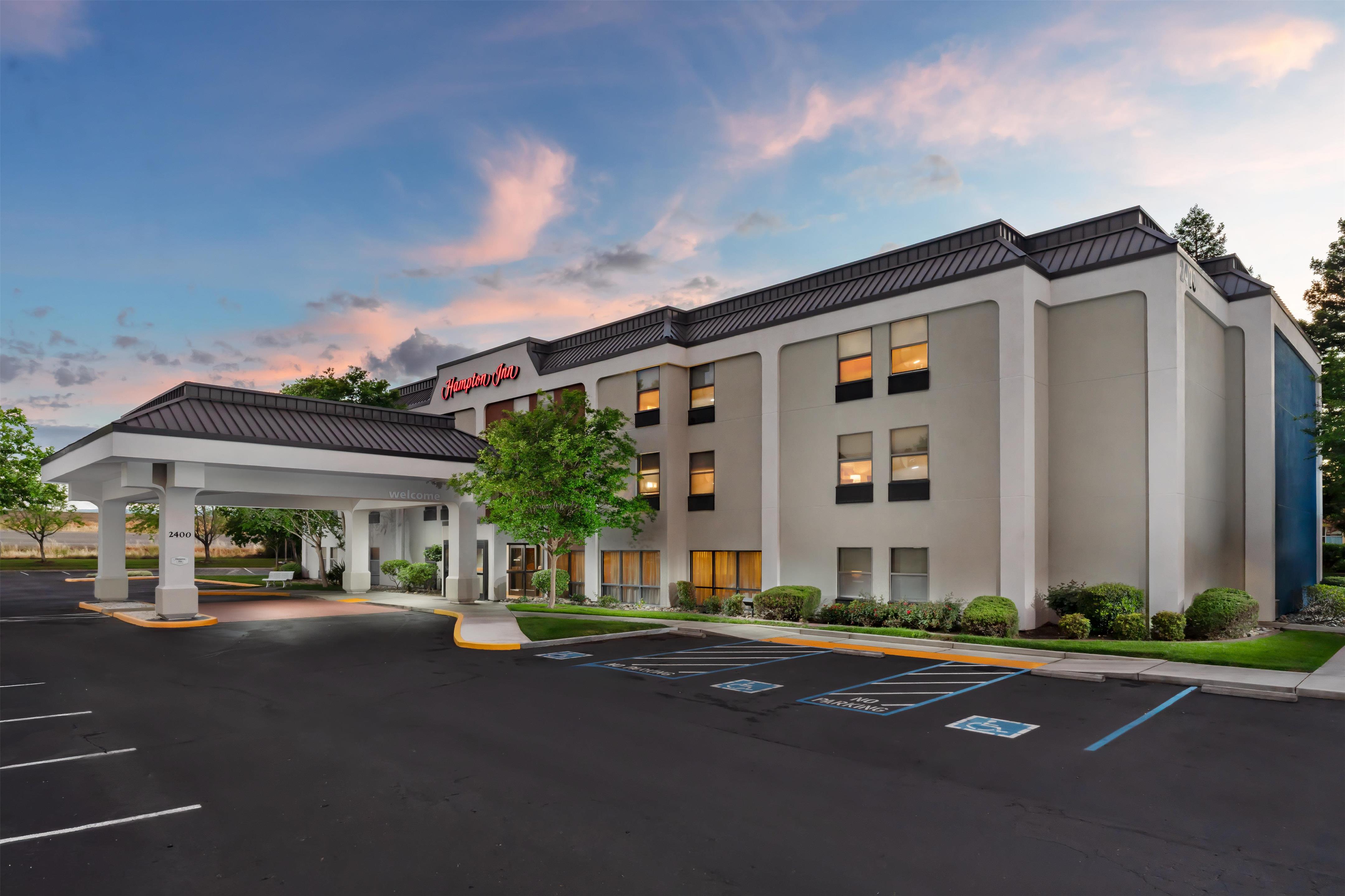 Exterior | Hampton Inn Tracy