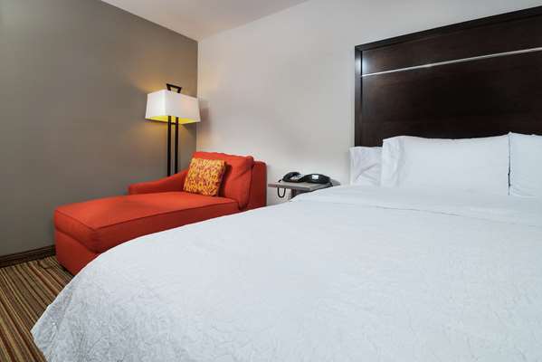  - Hampton Inn Broken Arrow