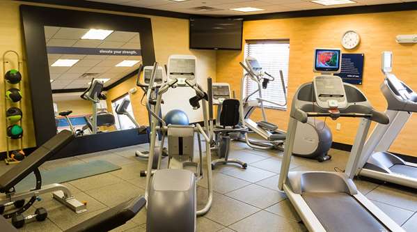 Fitness/ Exercise Room - Hampton Inn & Suites Central Tulsa - I-44, Exit 231