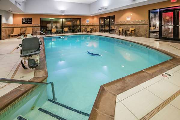 Pool - Hampton Inn & Suites Catoosa - I-44, Exit 240