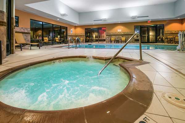 Pool - Hampton Inn & Suites Catoosa - I-44, Exit 240