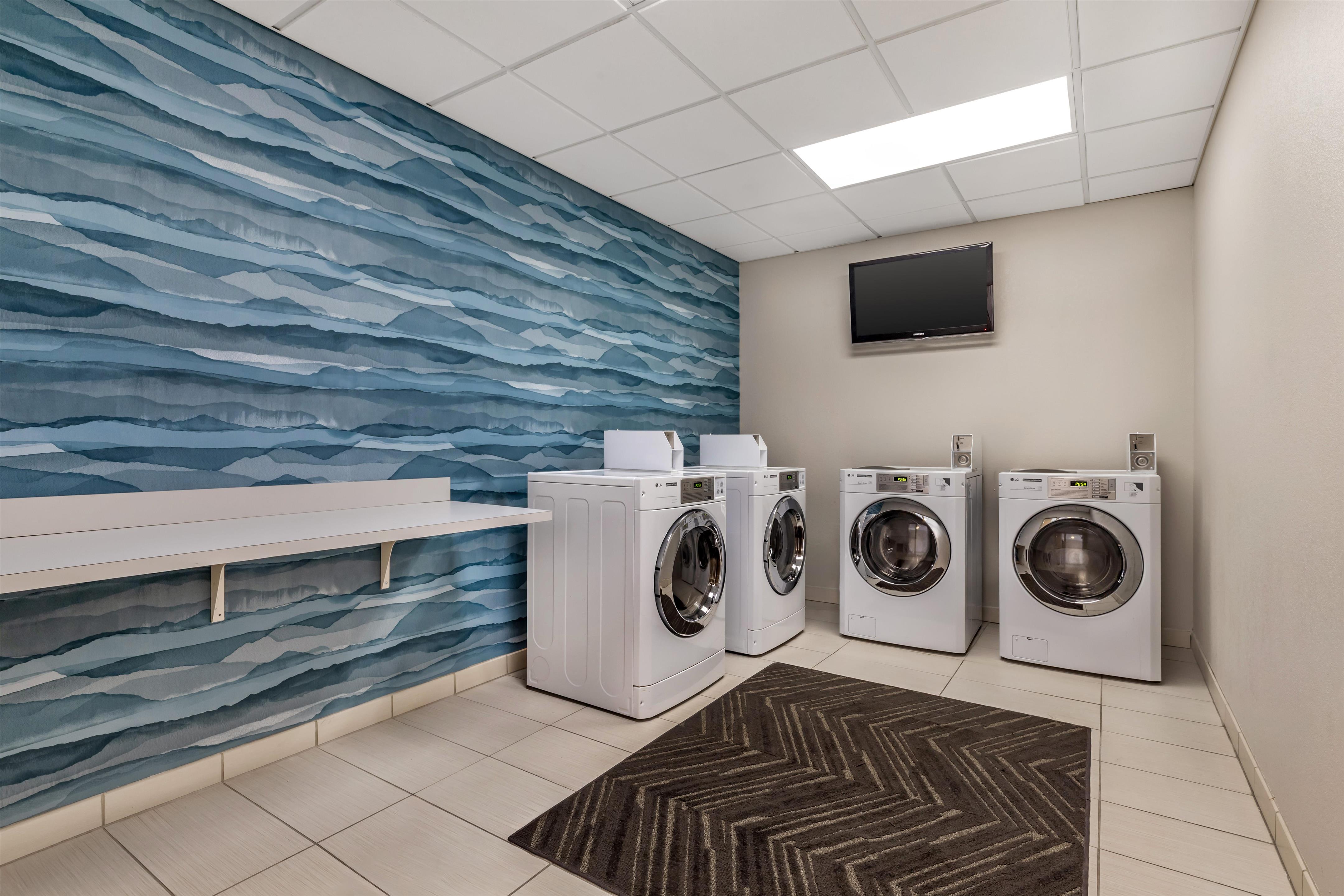 Laundry | Hampton Inn & Suites Tulsa/Catoosa