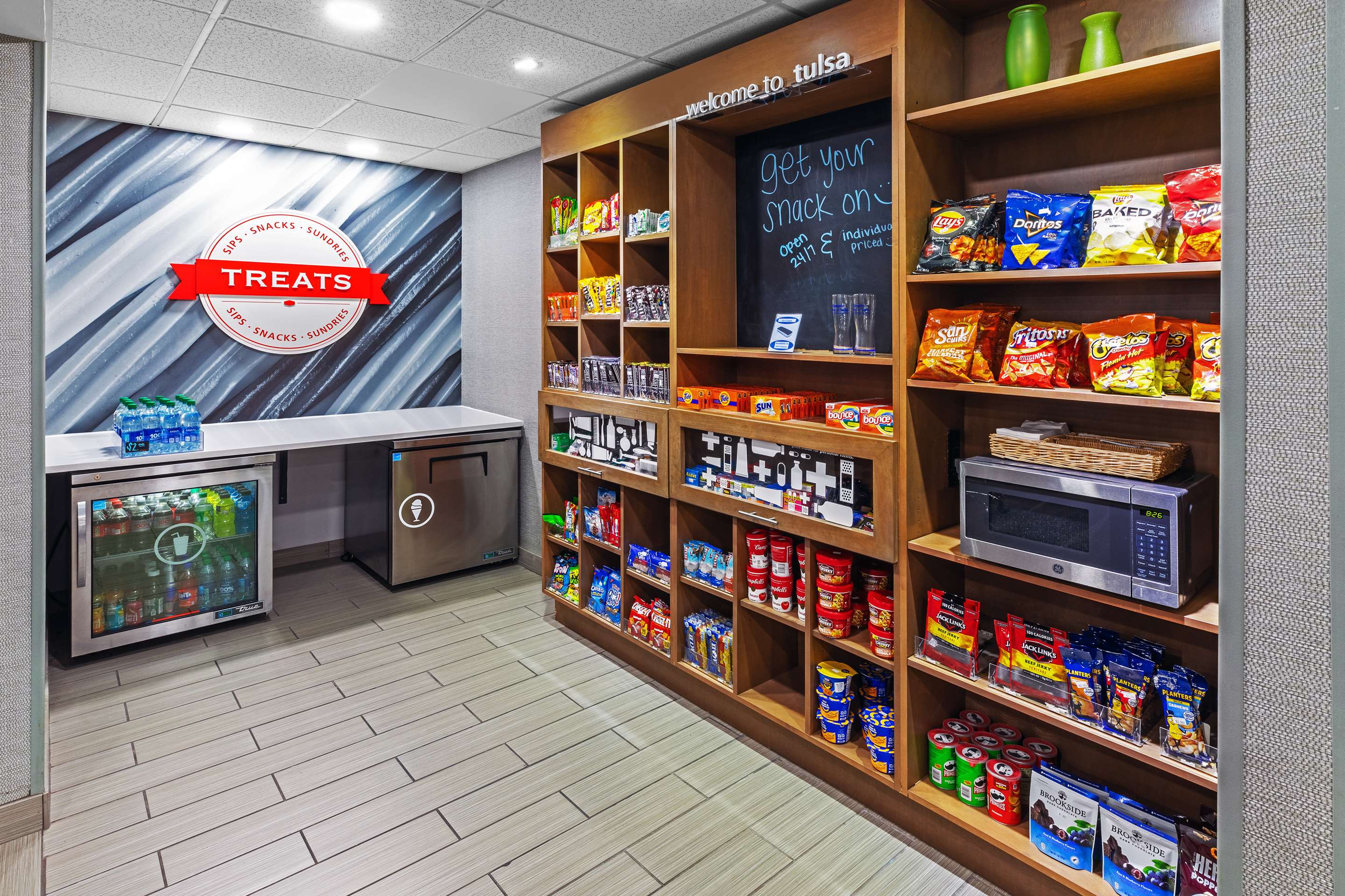 Restaurant | Hampton Inn & Suites Tulsa-Woodland Hills 71st-Memorial