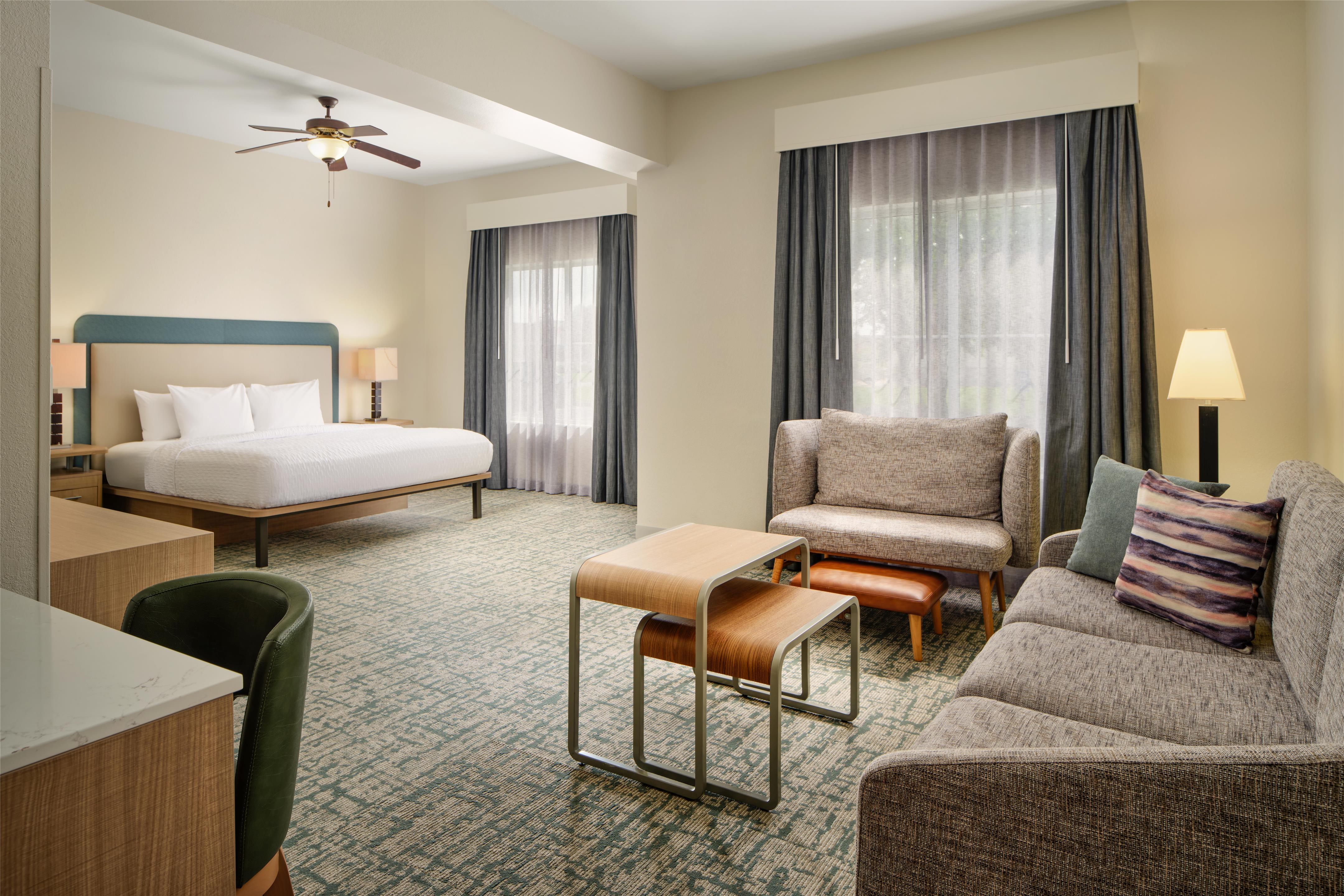 Guest room