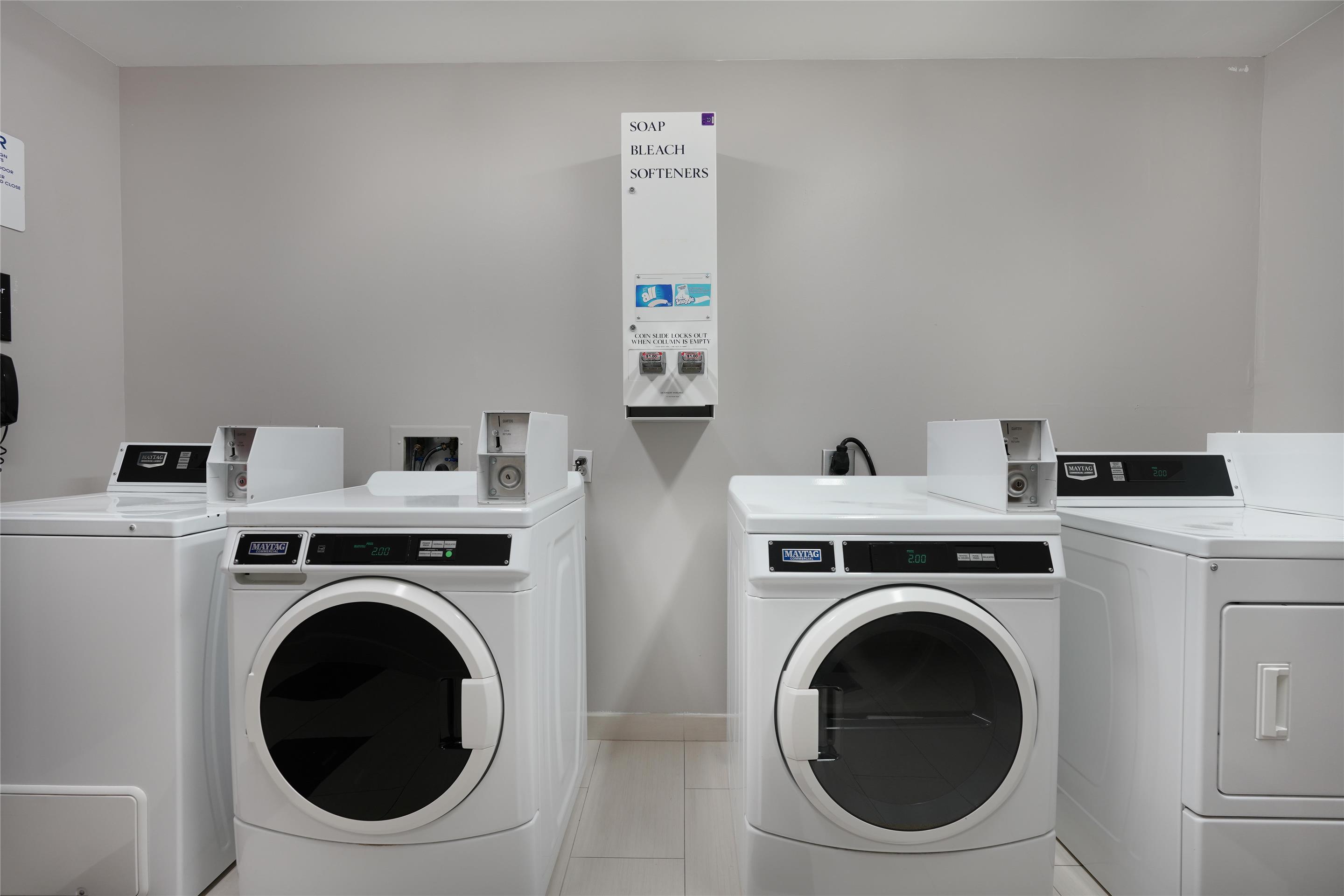 Laundry | Hampton Inn & Suites Tulsa/Tulsa Hills